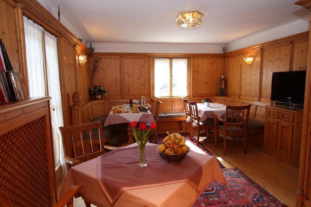 Haus Hollental Hotel Garmisch-Partenkirchen Exterior photo